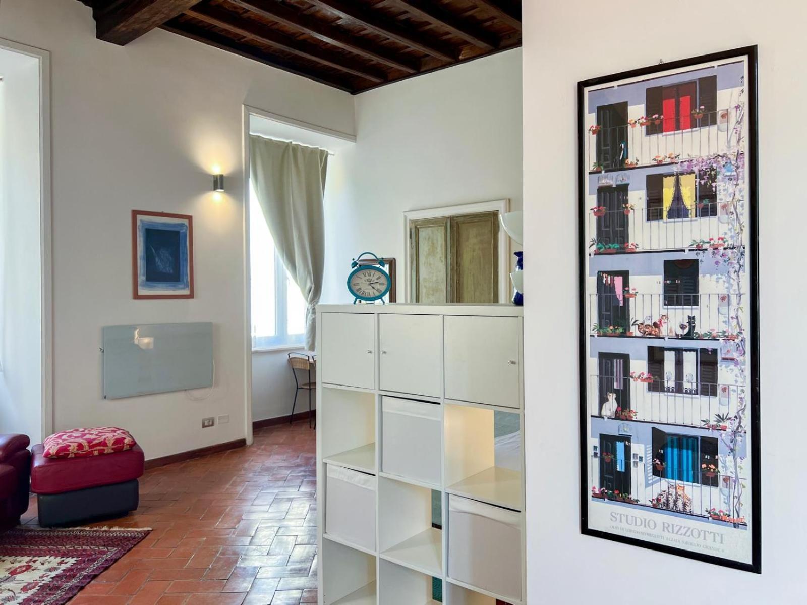 Pantheon Apartment