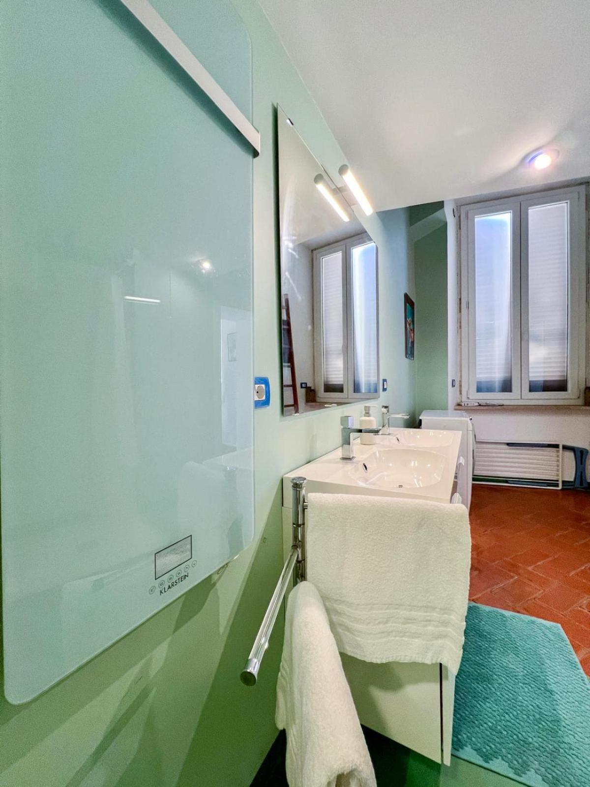 Pantheon Apartment